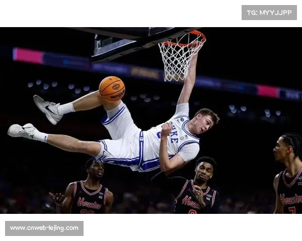 弗拉格荣膺美国之子 NBA新秀排名急速攀升势头强劲